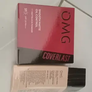 OMG FAVOURITE BUNDLE! Duo Power Cover  (Foundation + Bedak)
