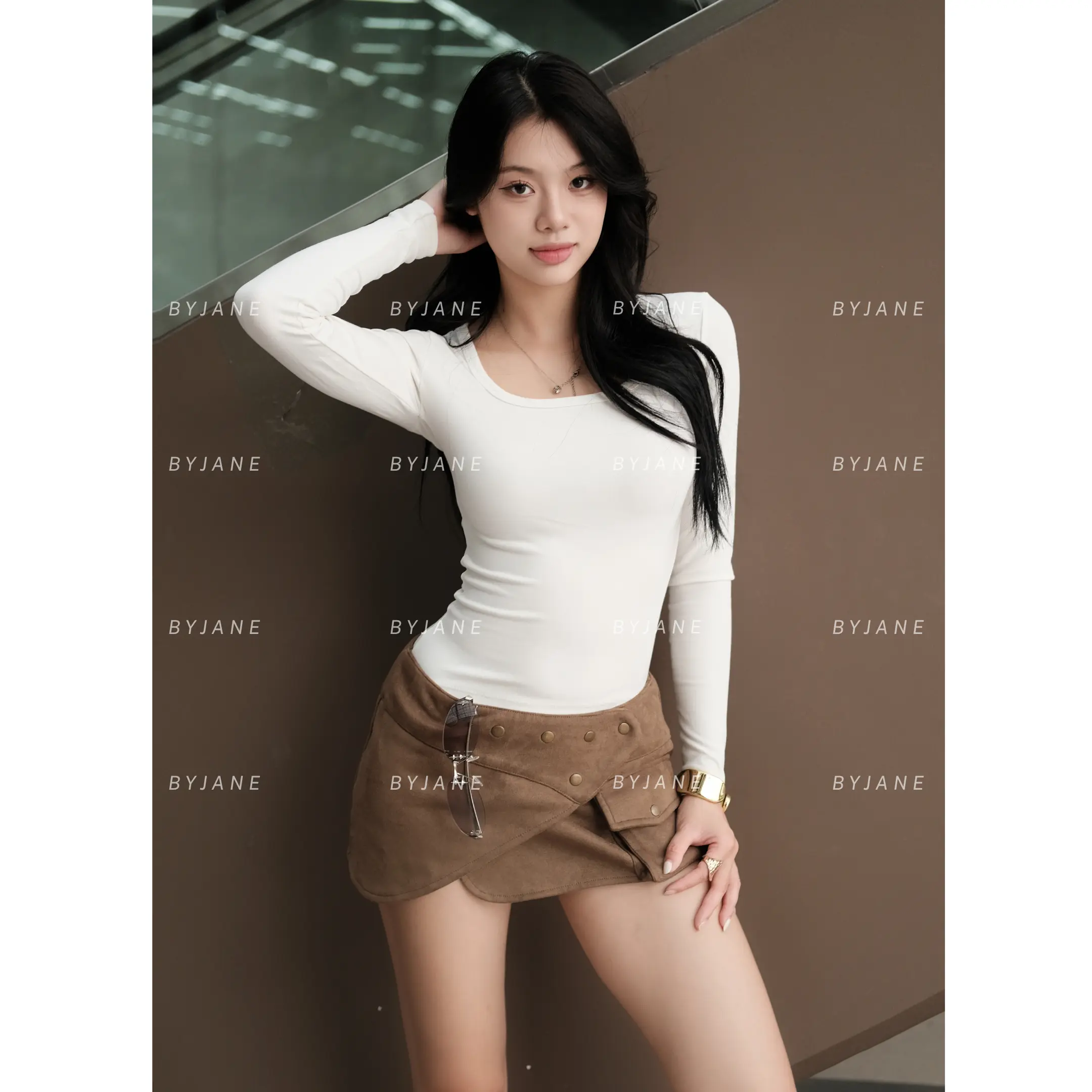(XẢ KHO) Áo Thun Dài Tay Cổ Vuông Ôm Body BYJANE - 777 | BigBuy360 - bigbuy360.vn
