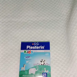 ONEMED Panda Plesterin Kids Plester Anak Box Isi 25 Pcs