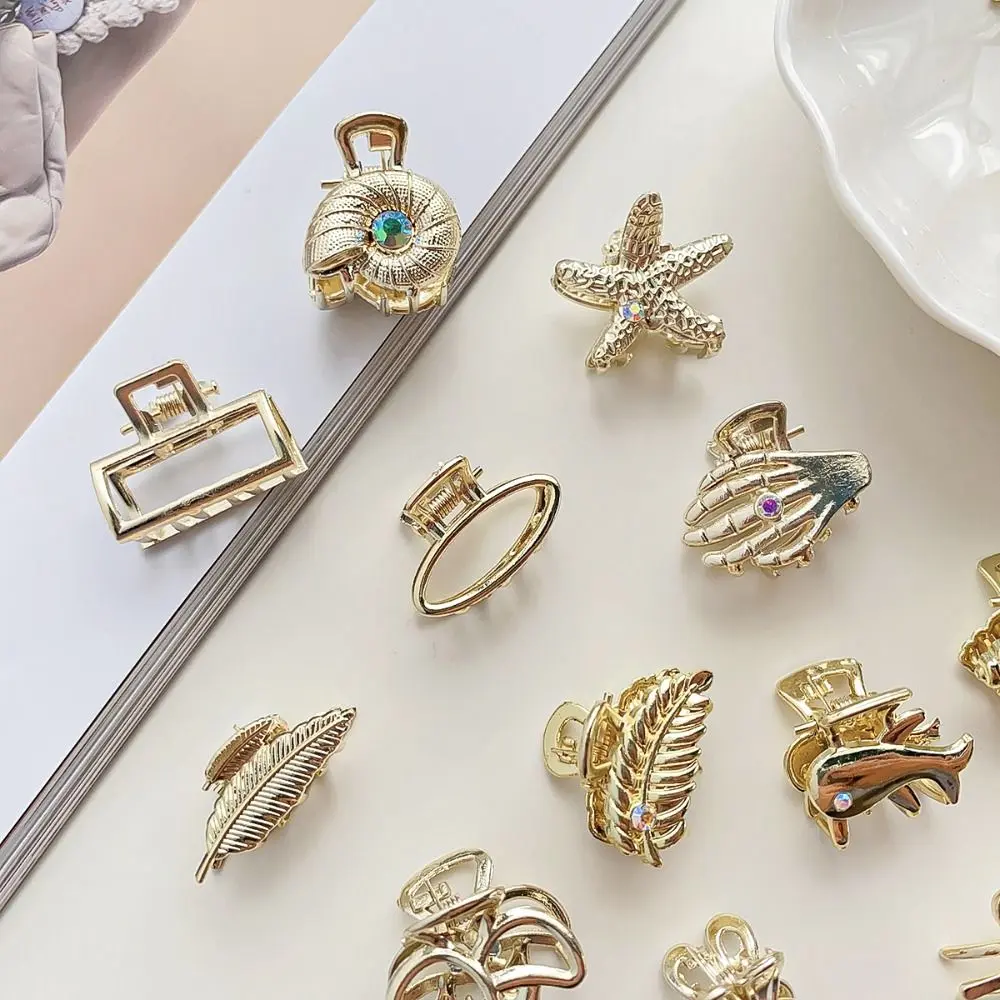 Vintage Hair Accessories Starfish Hair Claw Metal Heart Shell Hair Crab Clip Hair Ornaments Hair Clip Mini Hair Claw Headdress
