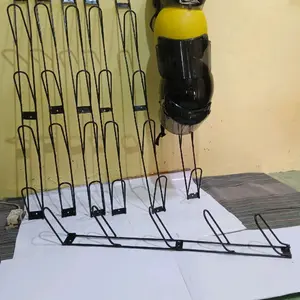 Rak Helm 5 Susun Di Dinding harga 1 pcs Kuat Tahan Lama Anti Karat Ukuran 97 Cm Total 106 Cm