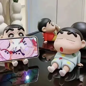 Pajangan Meja Lucu Phone Holder Crayon Shinchan Figure Toys - Aksesori Meja Multifungsi - Lentur