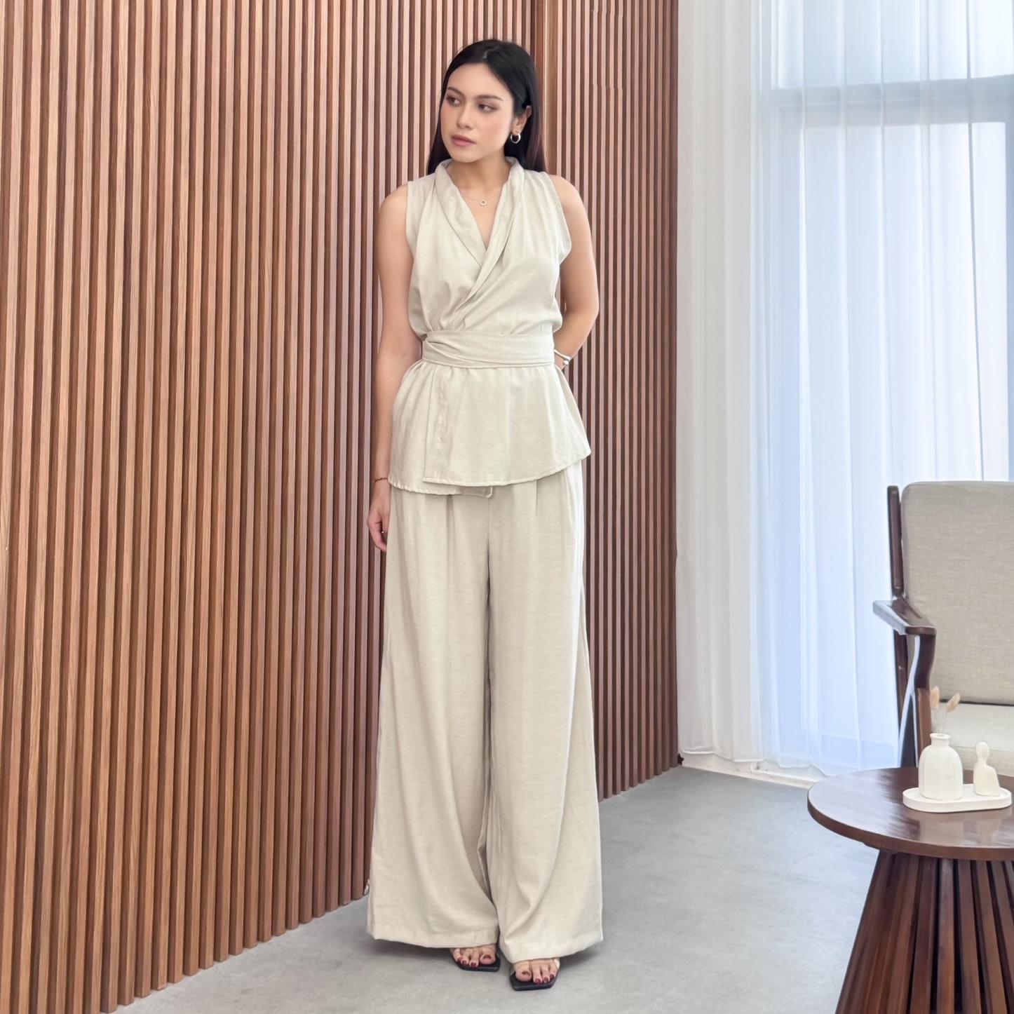 Georgios Women | Vinie Top | Kaos Linen Wanita Kekinian Polos Atasan Baju  Cewek Dewasa Tshirt  Pendek Santai Tee Katun  Nyaman Lembut Simple Basic Oblong Panjang Rompi Kamisol