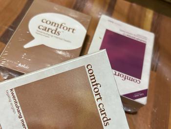 Product Review of Comfort Cards (Version 1 + Version 2 + Couples Edition): Kwentuhang Mental Health Self-Help Deep Conversations Question + Motivational Quote Back-to-Back Tagalog English Bundles from e**a 0