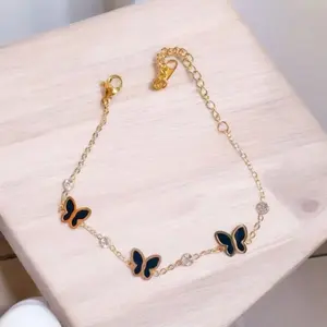 APRIL JEWELRY - Gelang Kait Motif Triple Kupu