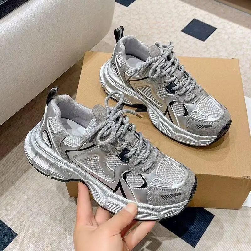 Zapatillas de tenis casuales de suela gruesa para mujer, zapatillas de tenis transpirables y cómodas, adecuadas para caminar, correr y otras ocasiones de ocio. - Foto 4