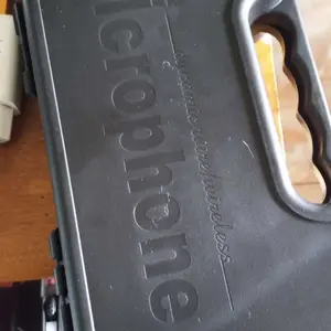 Mic Karaoke Microphone Professional Kabel Vocal Yamaha YM-68S Koper