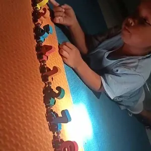 Mainan Kereta Api Magnet Susun Angka / Magnetic Numeric Train