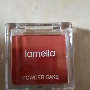 BLUSH ON PALLETE BLUSHER POWDER CAKE / PERONA PIPI TAHAN LAMA 4 WARNA MACARONS L_9I