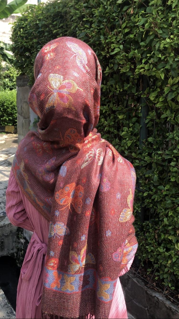 Product Introduction of Hijab Pashmina Cashmere motif Butterfly 5