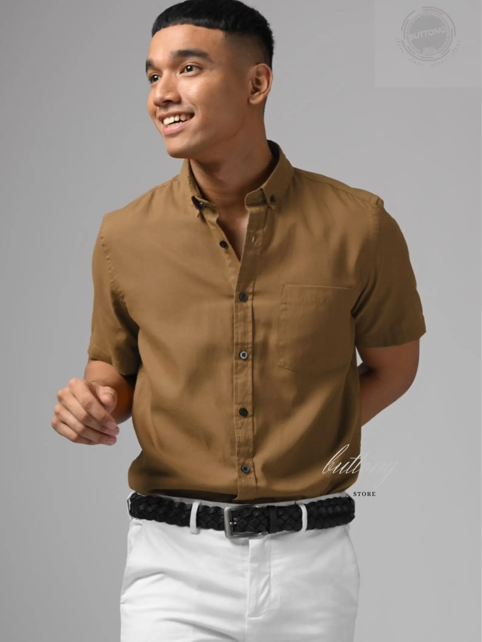Kemeja Lengan Pendek Pria Casual Warna MOCCA CREAM COKLAT  - M/L/XL Cotton Rami - Polos, Pria Cuci Dingin White Formal