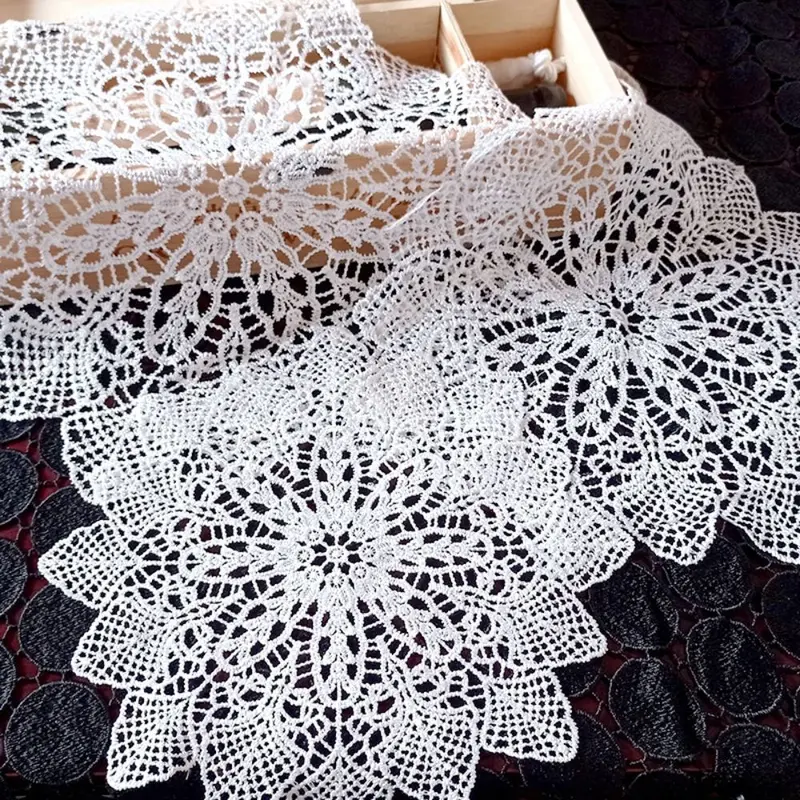 Bàn ren tròn 8 inch, Bộ 8 chiếc, Ren đẹp, Hoa hồng Dacron, Hoa Platycodon Grandiflorum, Hình dây leo, Hoa đại, Đồ Trang Trí mặt bàn ren, Đế lót ly hình ren, Thích hợp cho nhà bếp 5
