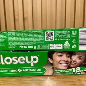 Closeup Toothpaste 100gr Segar 18 Jam dengan Zinc & Antibakteri untuk Perlindungan Napas Segar