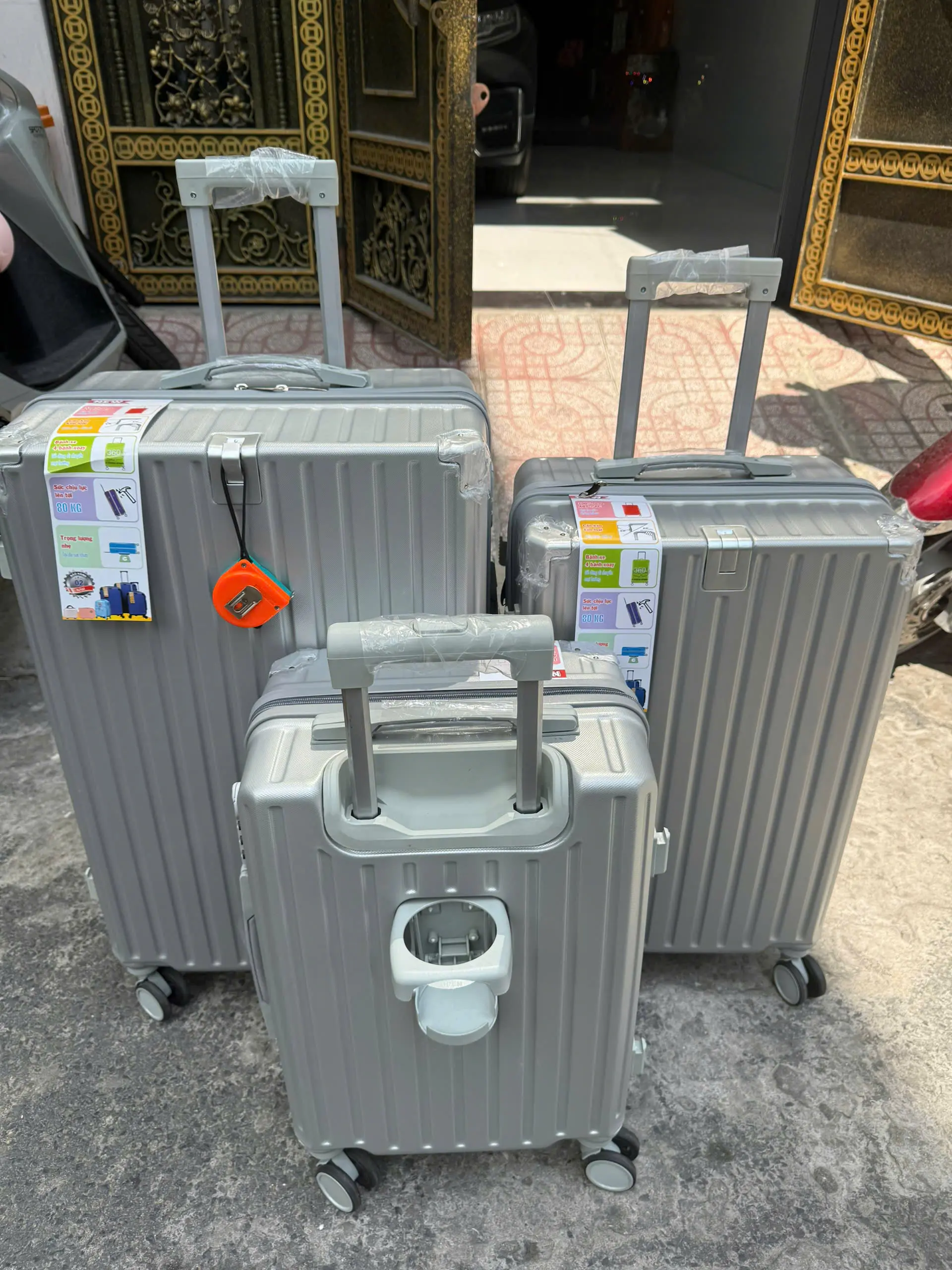 Vali du lịch Bone Store Size 20 inch, Size 24 inch, 28 INCH Bảo hành 2 năm, Ảnh thật - Giá Xưởng bảo hành tất cả phụ kiện 5 năm!!!