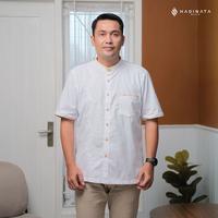Gambar Hadinata Batik Premium Kemeja Pria Lengan Pendek Koko Dobby Zayn White - S dari Hadinata Batik Kab. Sukoharjo 1 Tokopedia