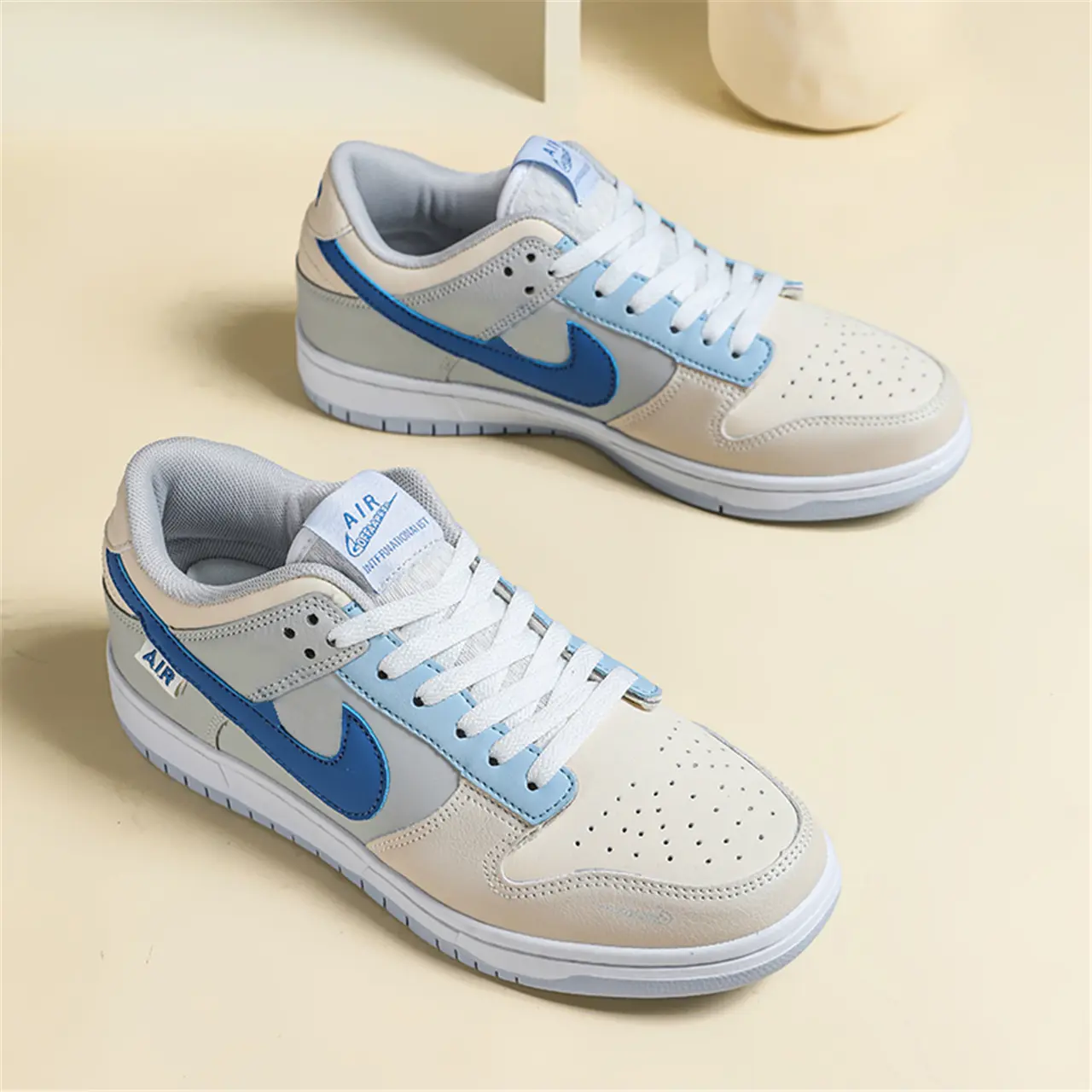 Sneakers Bercetak, Gaya Trendi, Jaringan Tunggal, Bernafas, Tapak Lembut, Sesuai untuk Pasangan, Ringan, Kasut Kasual Dalam Talian Popular, Uniseks, Model Terkini 2024, 64