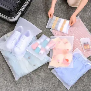 Kantung Plastik PVC Pouch Zipper Organizer Travel  Matte Transparant  Tas Ukuran Kantung yang Ideal Bepergian atau Penyimmpanan