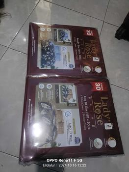 Product Review of Sprei Lady rose BANTAL 4 ( 180x200 ) King Size TINGGI 30 cm from ❄**y j**a G**r ❄** 0
