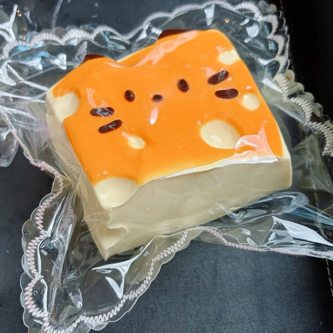 Pekopeko 進化版・超水感チーズねこ｜スクイーズ もちもち 癒し