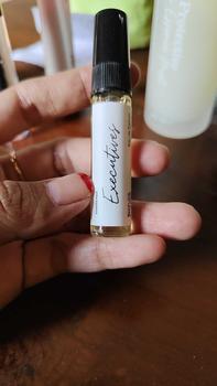 Product Review of TERATU BEAUTY Eau de Parfum EDP Executives (Starter Pack) 5ml (Parfum Tahan Lama Pria Wanita EDP Teratu Beauty Parfum Teratu) from p**x 0