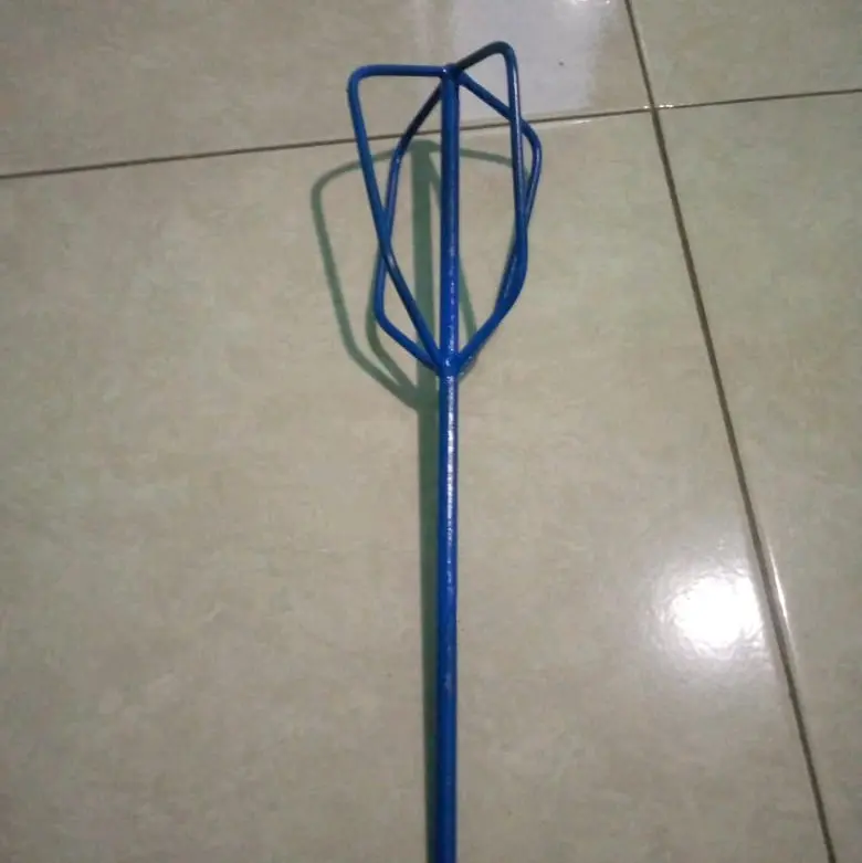 Alat adukan cat / pengocok cat 0