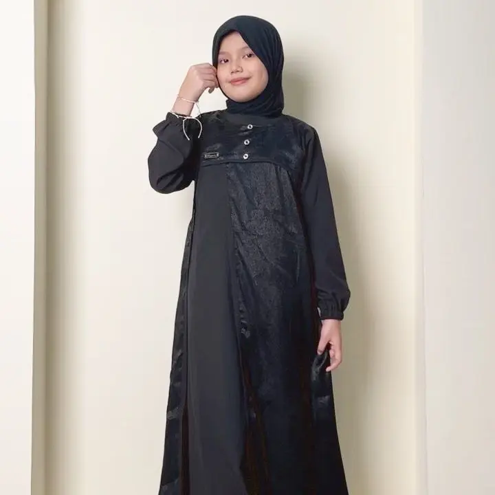 Baju Muslim Anak Model Gamis Fashionable Warna Hitam untuk Lebaran 0