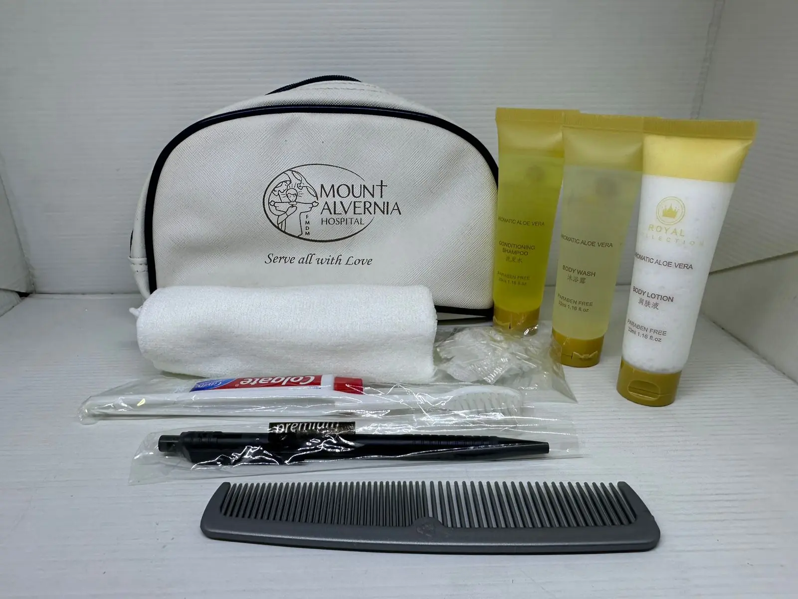MOUNT ALVERNIA HOSPITAL Pouch Paket Amenitiies Rumah Sakit Set Peralatan Mandi Travel Kit