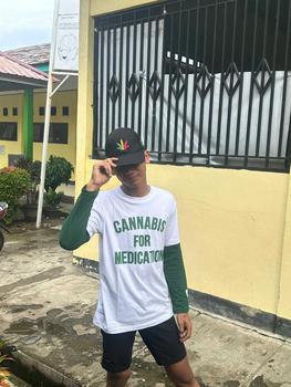 Product Review of Weedan - Cannabis For - Double Layers Long Sleeve Vintage from Z**. 0