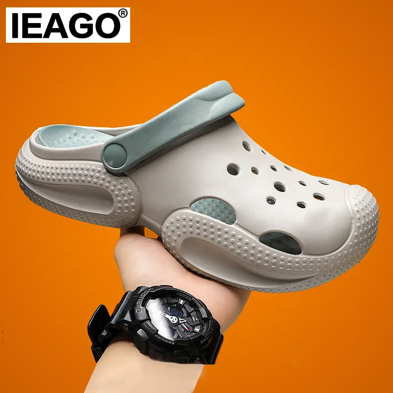 IEAGO Original Summer Outdoor EVA Sandals Men Fashion Thick Platform Slippers Beach Non-slip Sole Slide
