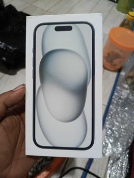 Product Review of (KOHCUN LIVE) - Apple iPhone 15 - Garansi resmi from r**0 0