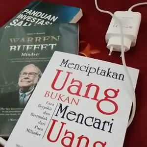 Menciptakan Uang Bukan Mencari Uang - Buku Motivasi Bisnis