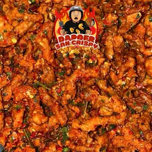 Usus Krispi Pedas Daun Jeruk 100gr, 250gr, 500gr, 1kg-Camilan Pedas dan Lezat-Dapoersancrispy