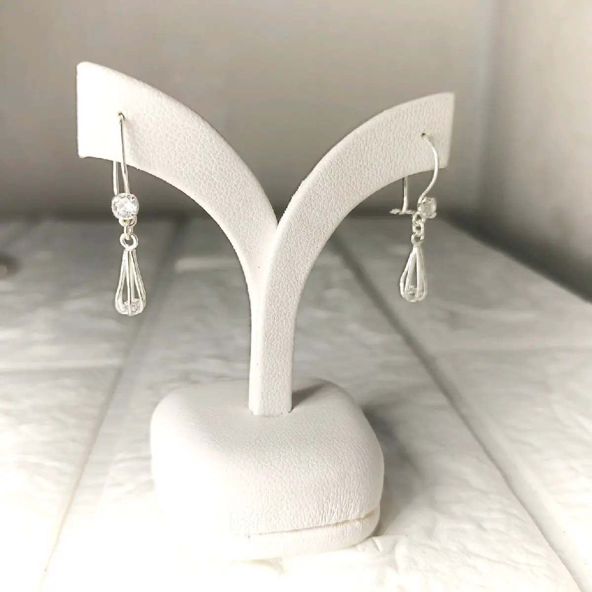 Anting Perak 925 Model Tear Drop