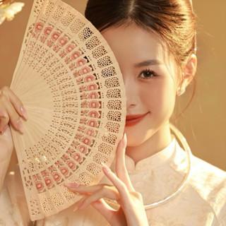 Quạt Cầm Tay Chụp Ảnh Trang Trí Mẹt Tết Decor Tháp Lễ Đa Năng Tiện Lợi Sử Dụng…