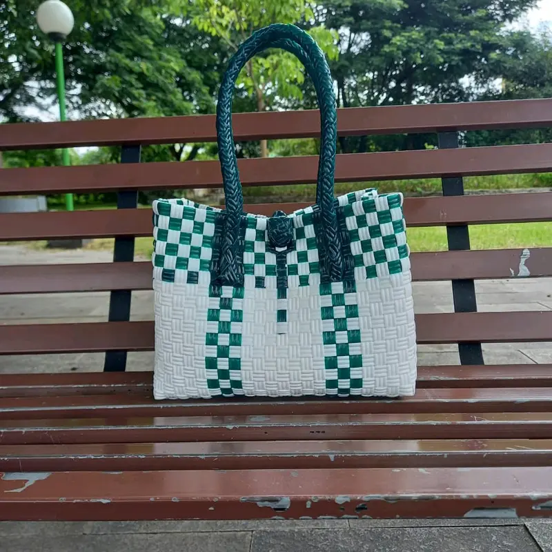 Tas Anyam Jali +Gantungan ukuran (23*10*16) 4