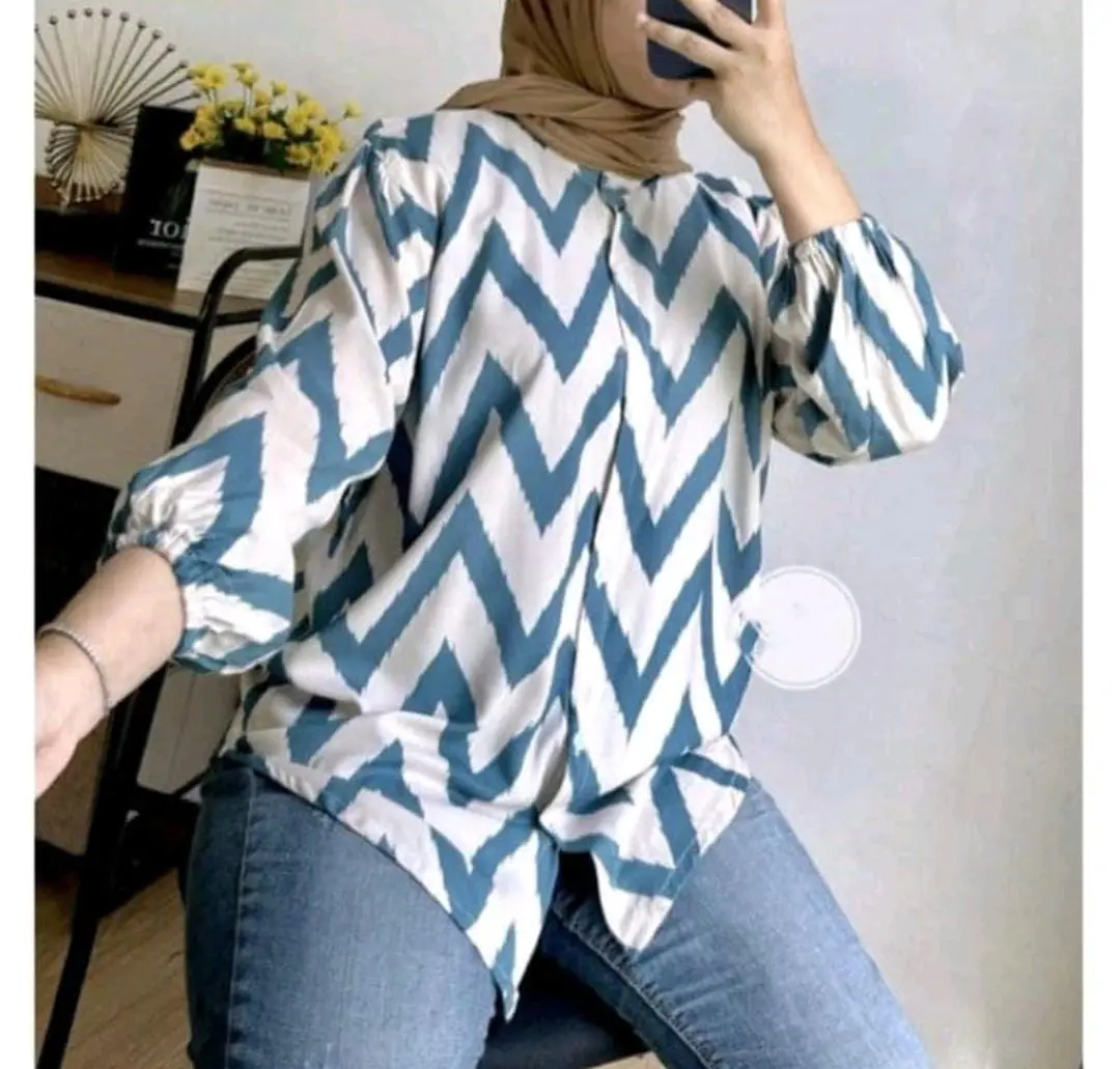 Atasan Wanita Kekinian Jumbo/Kameja Bahan Rayon Motif Blouse