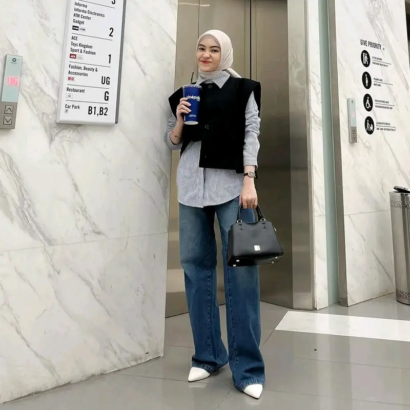 Vest Wanita Semi Wool Premium - Stylish untuk Hijab & Non-Hijab Basic Outer 1