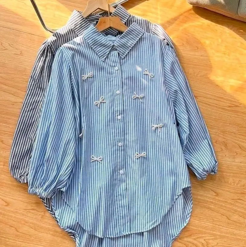 new arrivals  Cantik-cantik banget nih model atasannya, pantesan tokonya laris manis, udah gituh harga murah kualitas butik punya