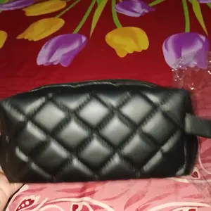 POUCH BORDIR LONTONG BOLSTER WANITA DENGAN KUALITAS BAIK