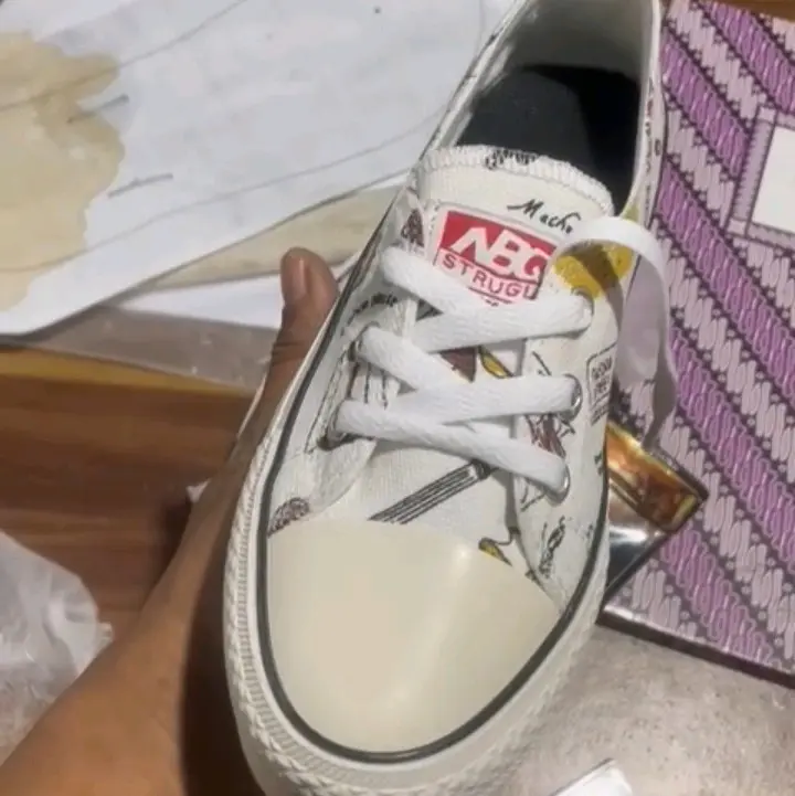 SEPATU SNEAKER WANITA  WHITE CARAKTER CAT Casual Shoes Kasual 2