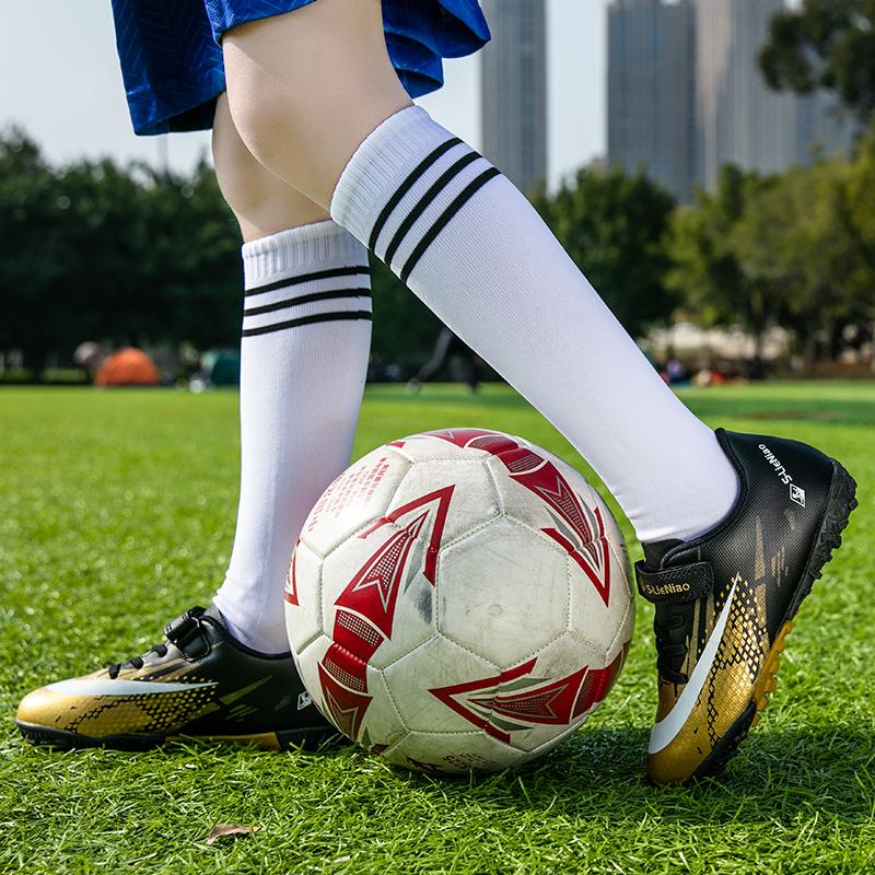 Product Introduction of JINTOHO Kids Soccer Shoes Society Children School Football Boots Cleats Grass Sneakers Boy Girl Outdoor Athletic Training Sport Footwear 39