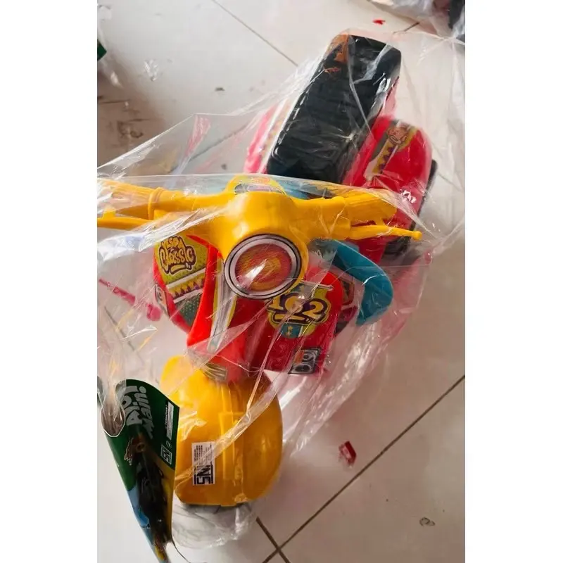 MAINAN VESPA ANAK DORONG VC162 / VC 162 polisi vespa bahagia free helm 3