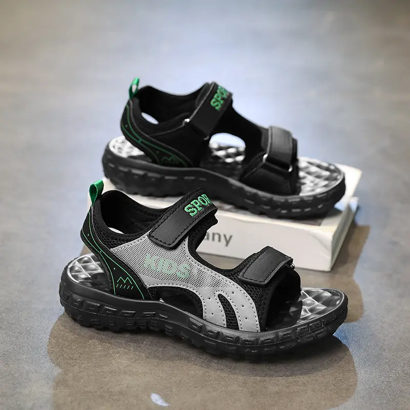 【Luckyy Kid】Petualangan Luar Ruangan Asli Sandal gunung olahraga Sandal Musim Hujan Sandal kualitas terbaik Sandal Anak Laki-laki Anti Selip Bahan Anti Selip 1