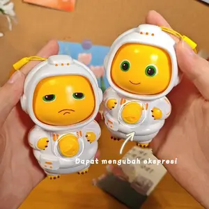 Gantungan Boneka Karakter Berubah Wajah / Mainan Gantungan Nailong Dekompresi Figur Boneka Kreatif