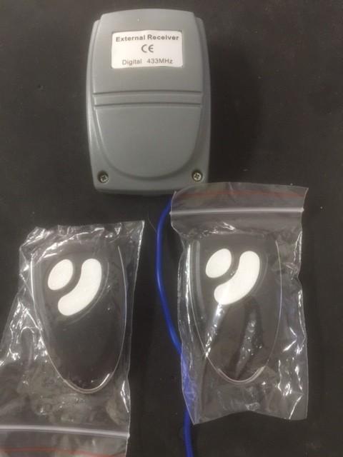 Promo 2 Buah Remote Dengan Receiver , Bisa Untuk Mesin Pagar ,Garasi Dll 0