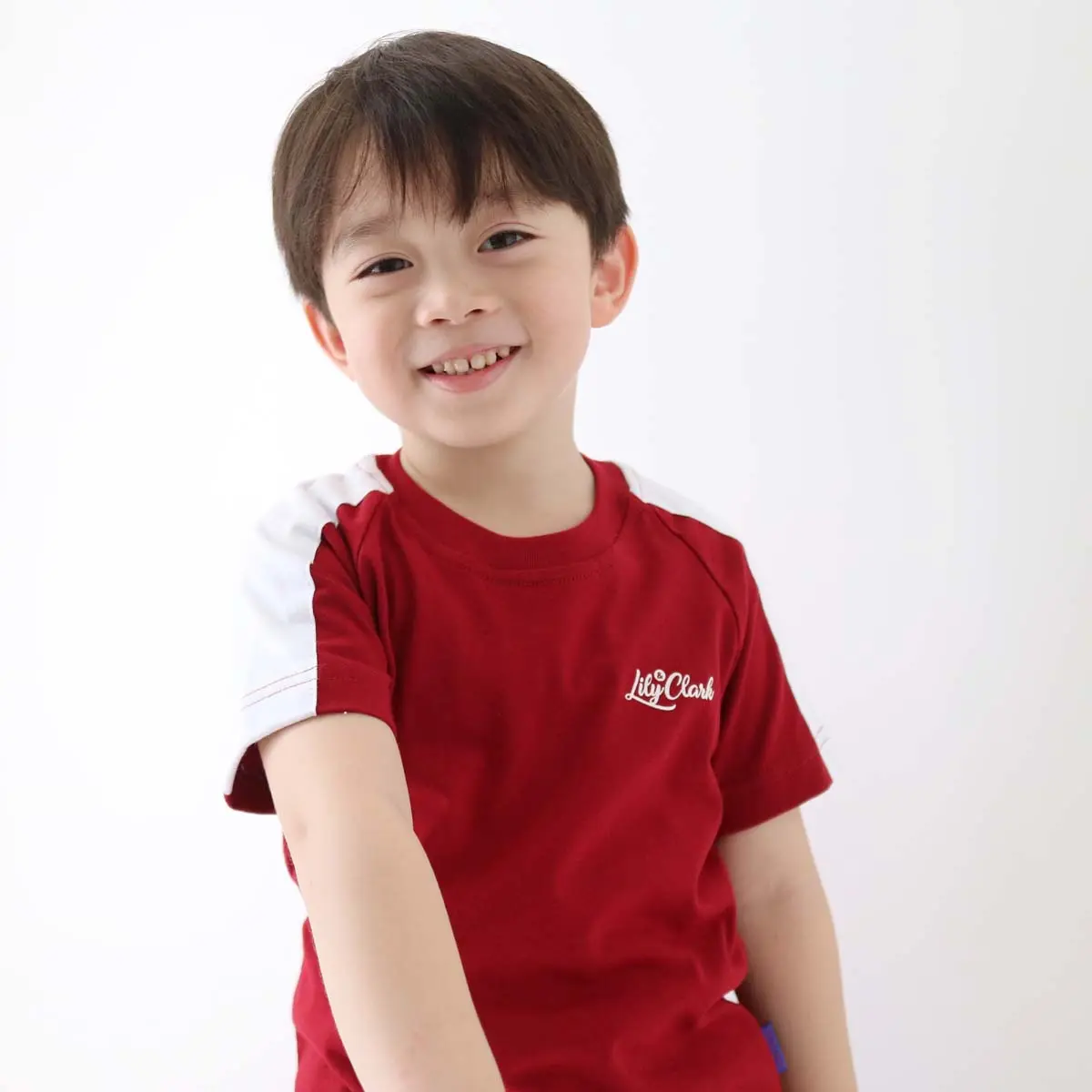 LILY AND CLARK Kaos Anak Warna Maroon Dengan List Putih KLC133-MAROON