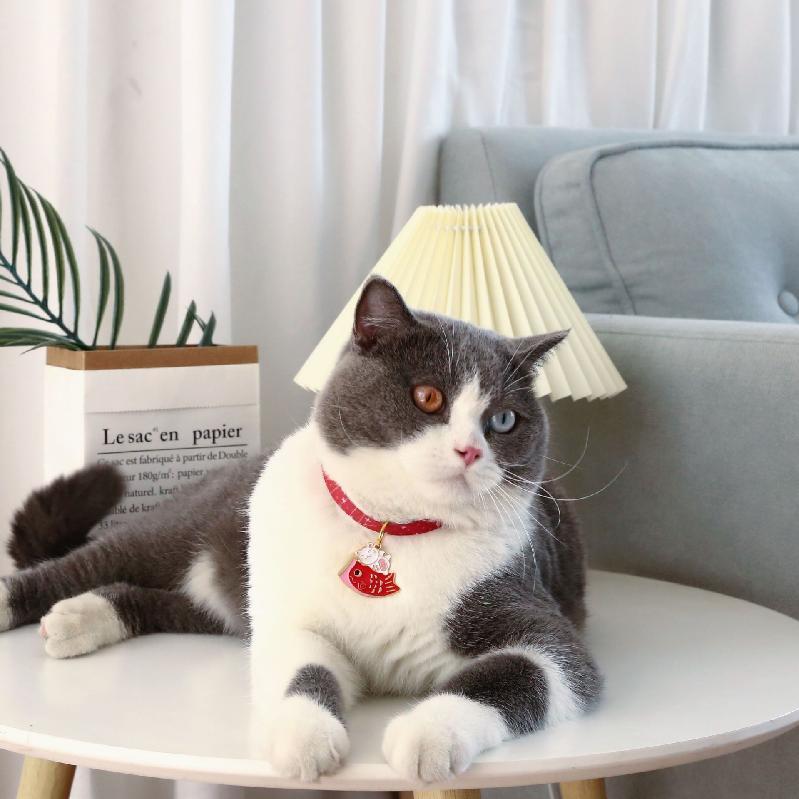 Product Introduction of Pet cat New Year's collar adjustable buckle bells polka dot blessing bag pendant puppy rabbit necklace accessories 30