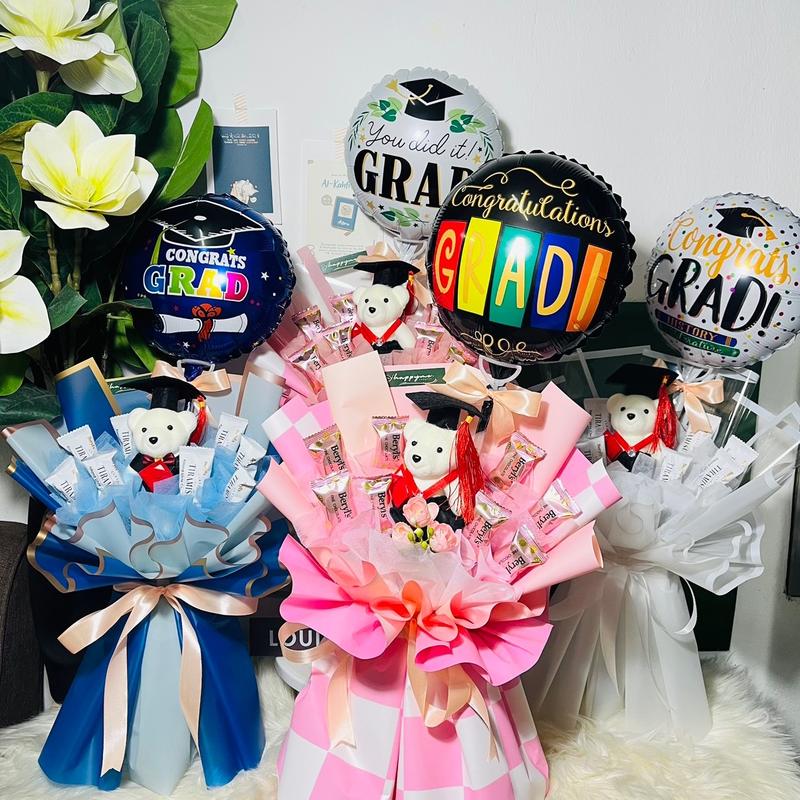 Graduation bouquet with bear convo free balloon best gift ever - TikTok ...