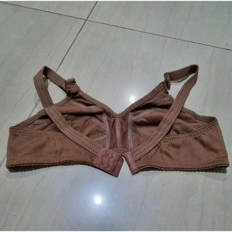 (1pcs)BRA/BH YESTER TANPA BUSA TANPA KAWAT. HARGA MURAH 2