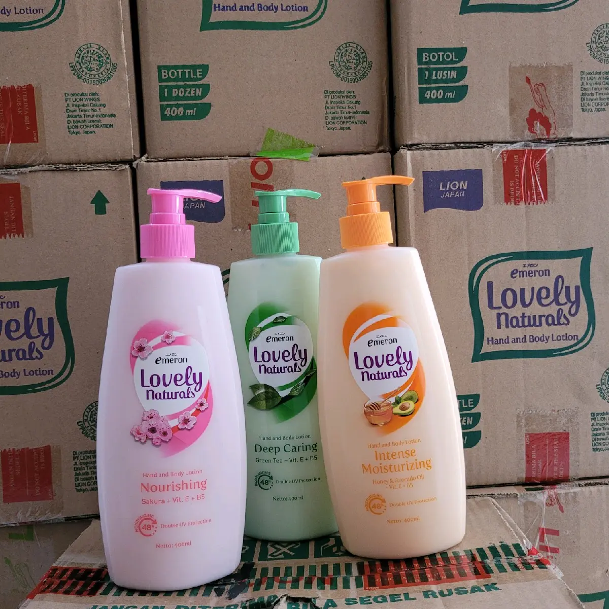Lotion Tangan dan Tubuh Emeron Lovely Naturals 400 ml - Pencerah